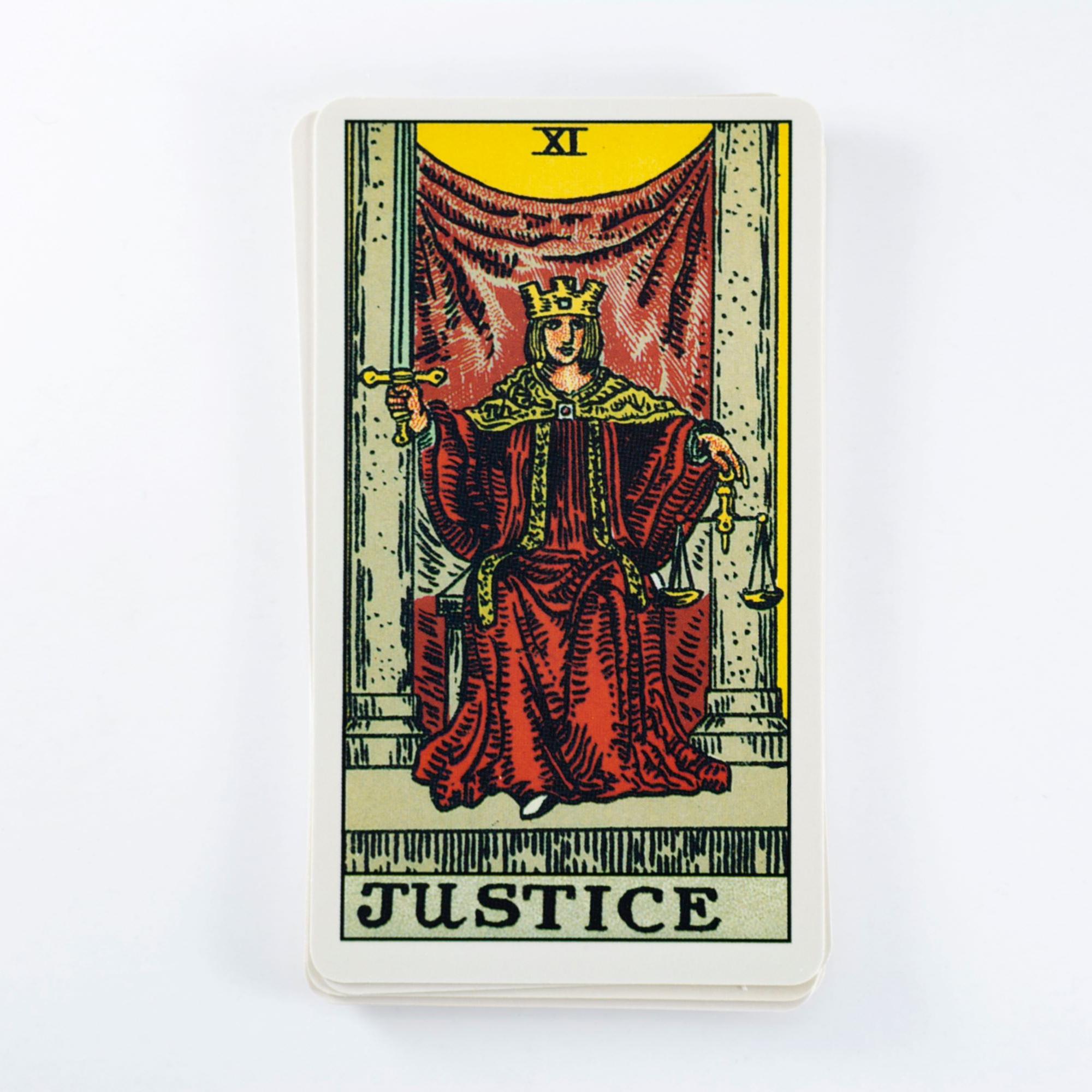 Oikeudenmukaisuus (Justice) – Tarot-kortin merkitys