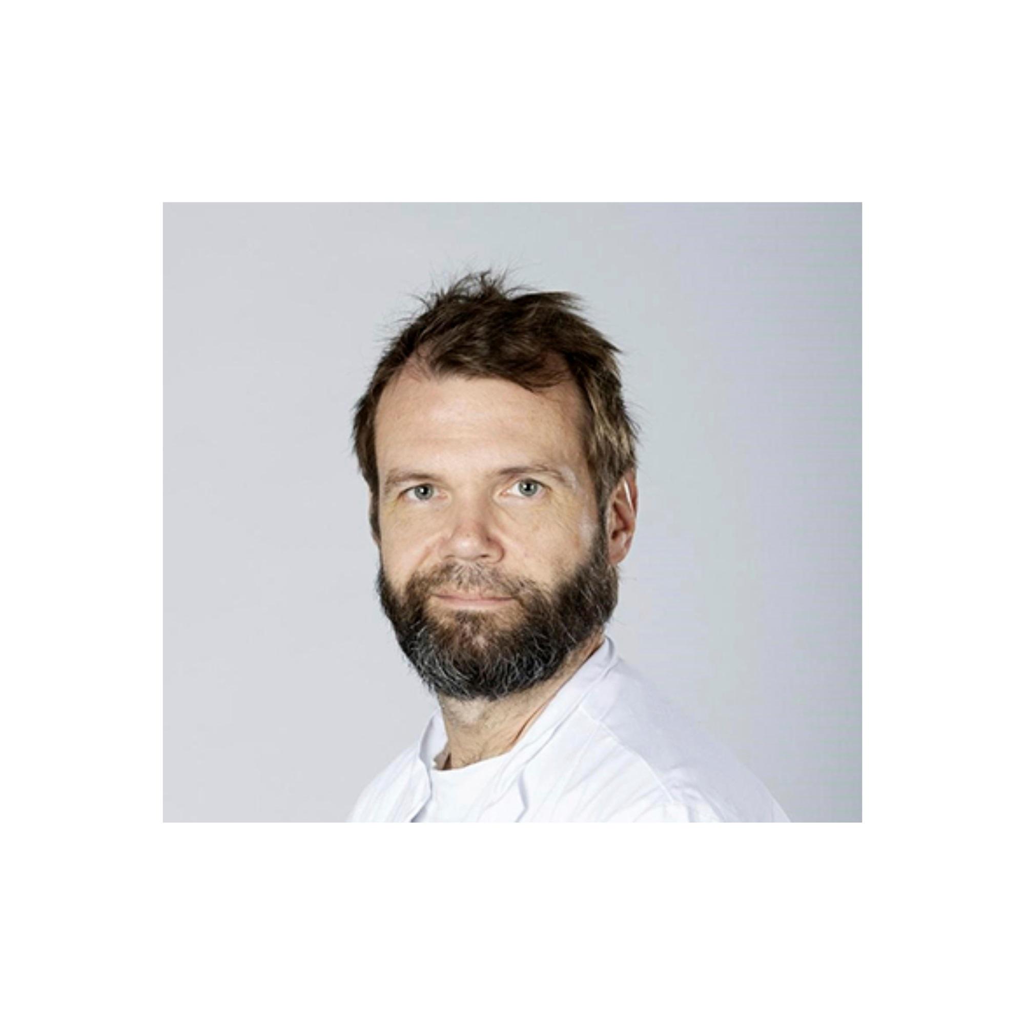 Neurologian erikoislääkäri Ville Artto