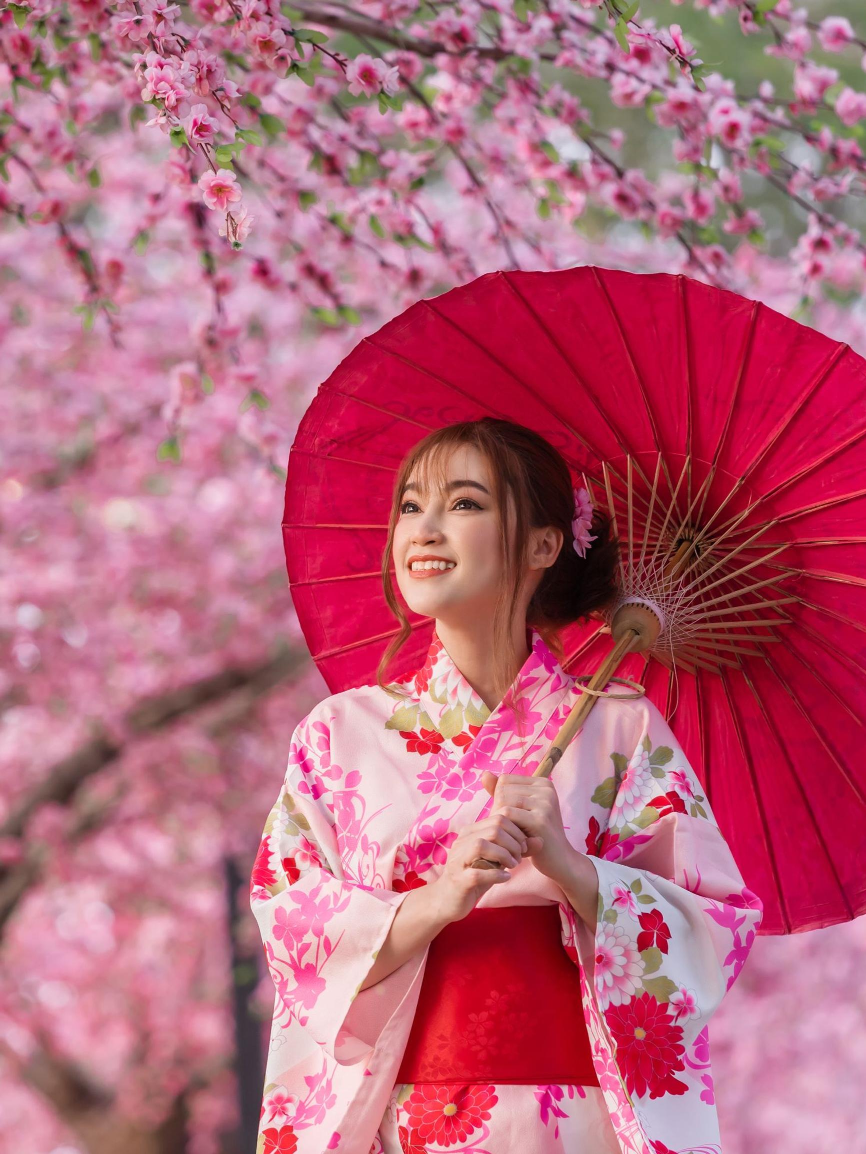 Osaatko sinä käyttäytyä Japanissa? Kulttuurissa kunnioitetaan vanhoja perinteitä ja uskontoja
