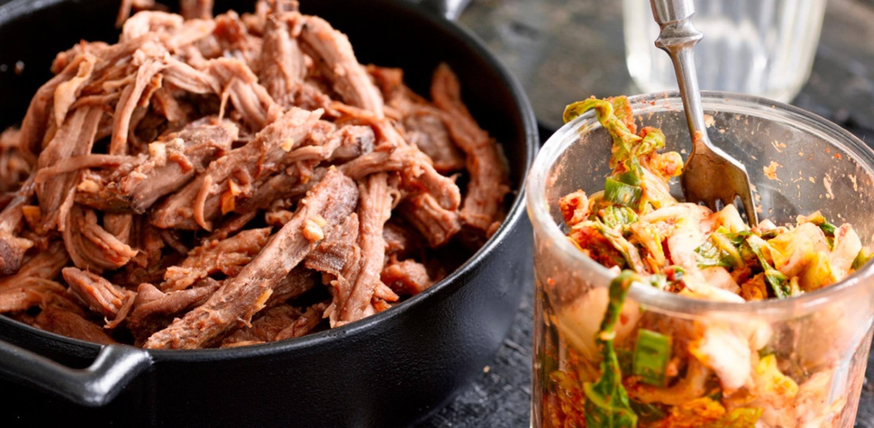 Kimchi ja nyhtöpossu