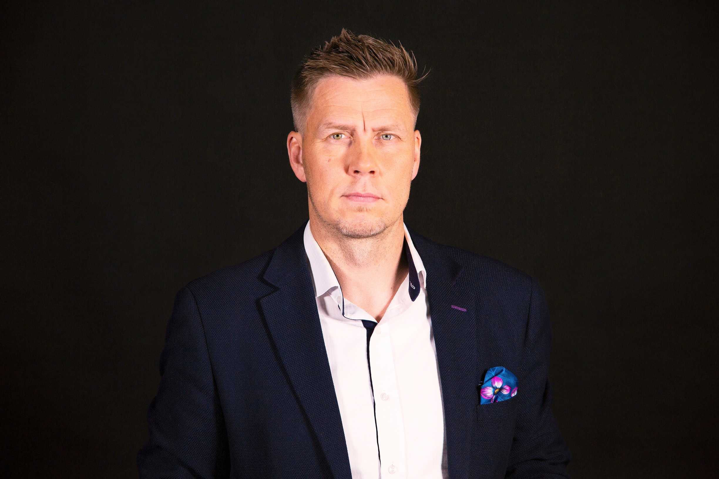 Psykologi, kouluttajapsykoterapeutti Jan-Henry Stenberg, HYKS Psykiatria.