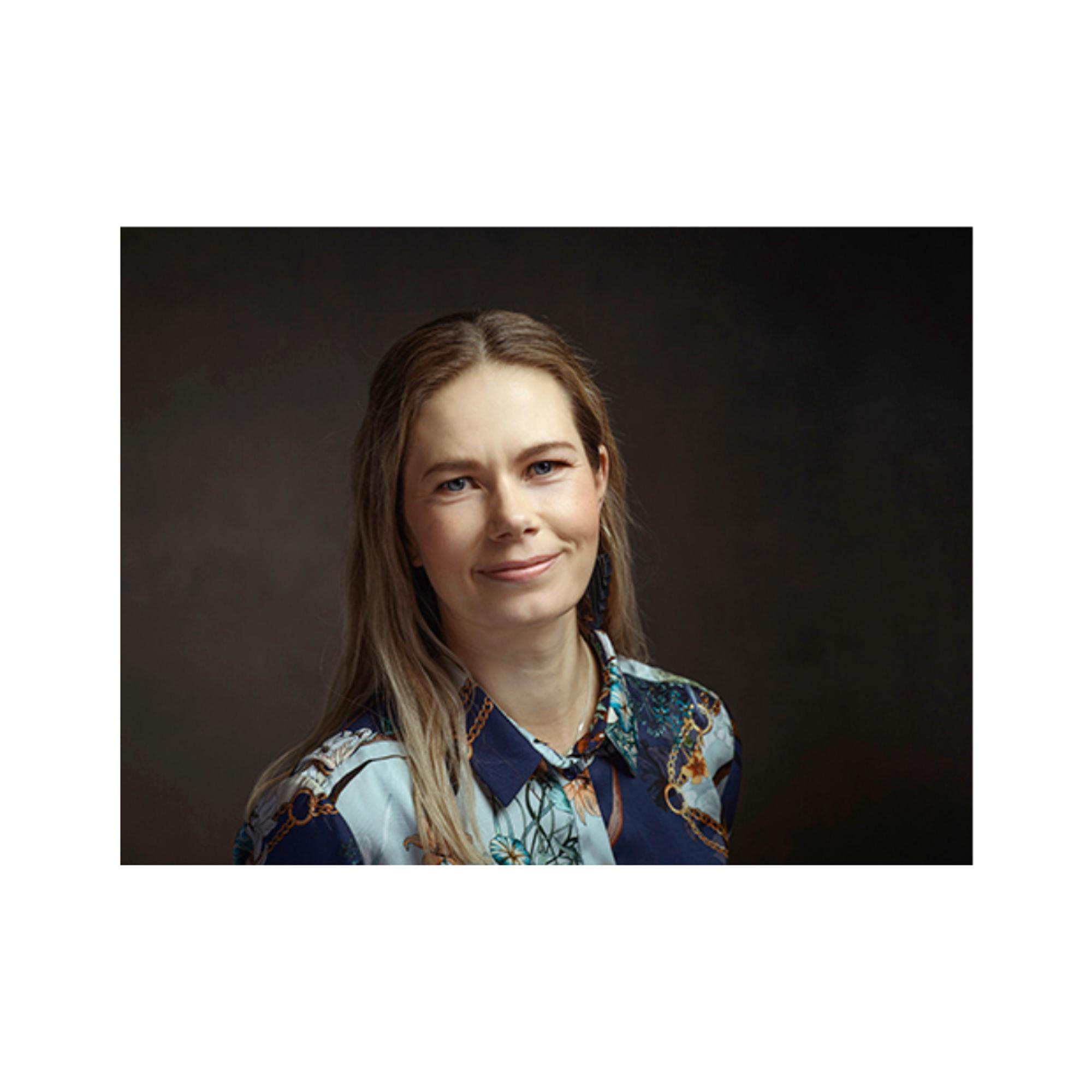 Katri Varjos muistuttaa, että elämässä on aina paljon muutakin kuin työ.