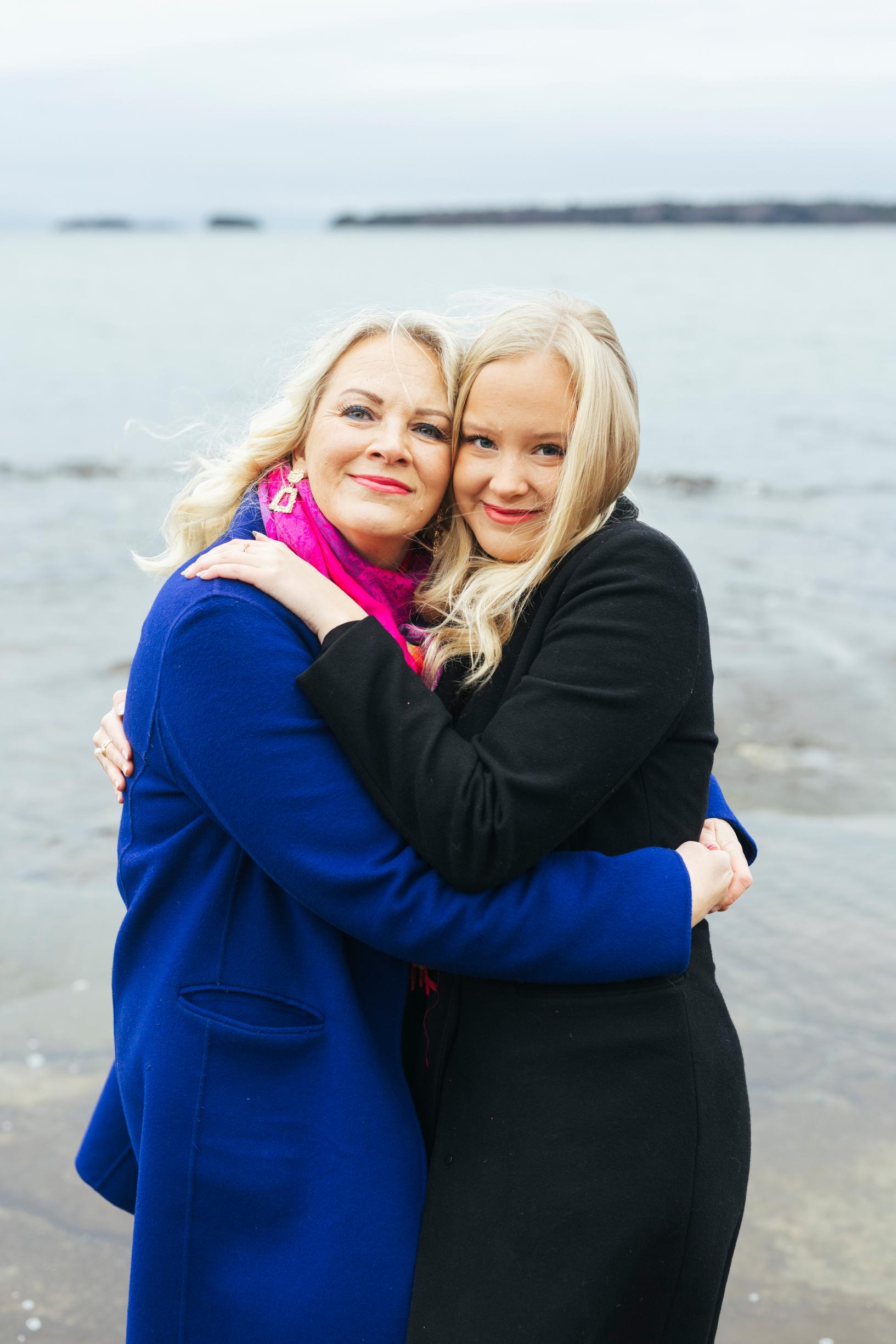 Kun Kirsin syöpä todettiin, Aurora-tytär oli yhdeksänvuotias.