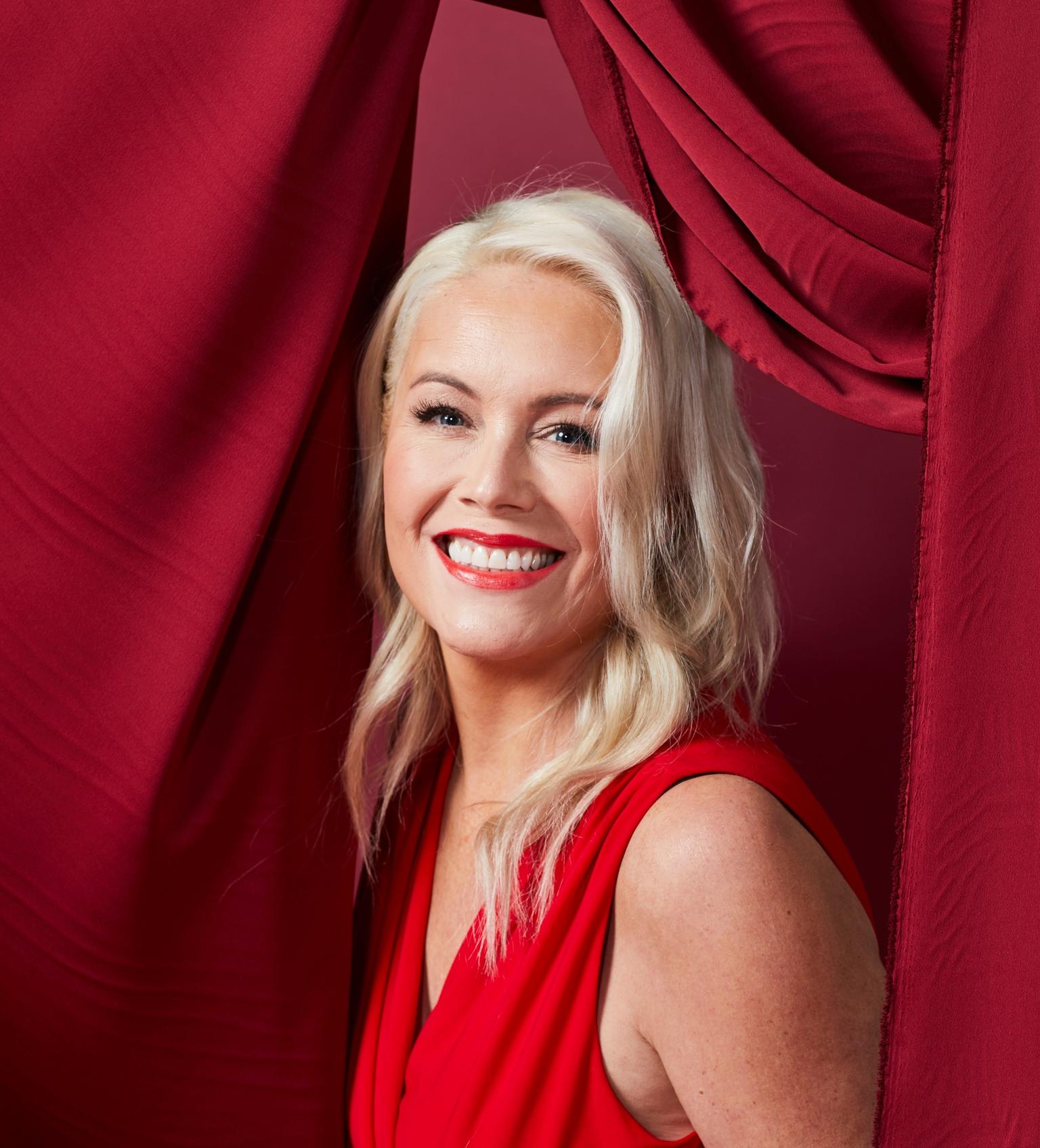 Anne Kukkohovi: ”Kukoistan, koska olen avoin yllätyksille” | Voi hyvin Anne Kukkohovi: ”Kukoistan, koska olen avoin yllätyksille” | Voi hyvin