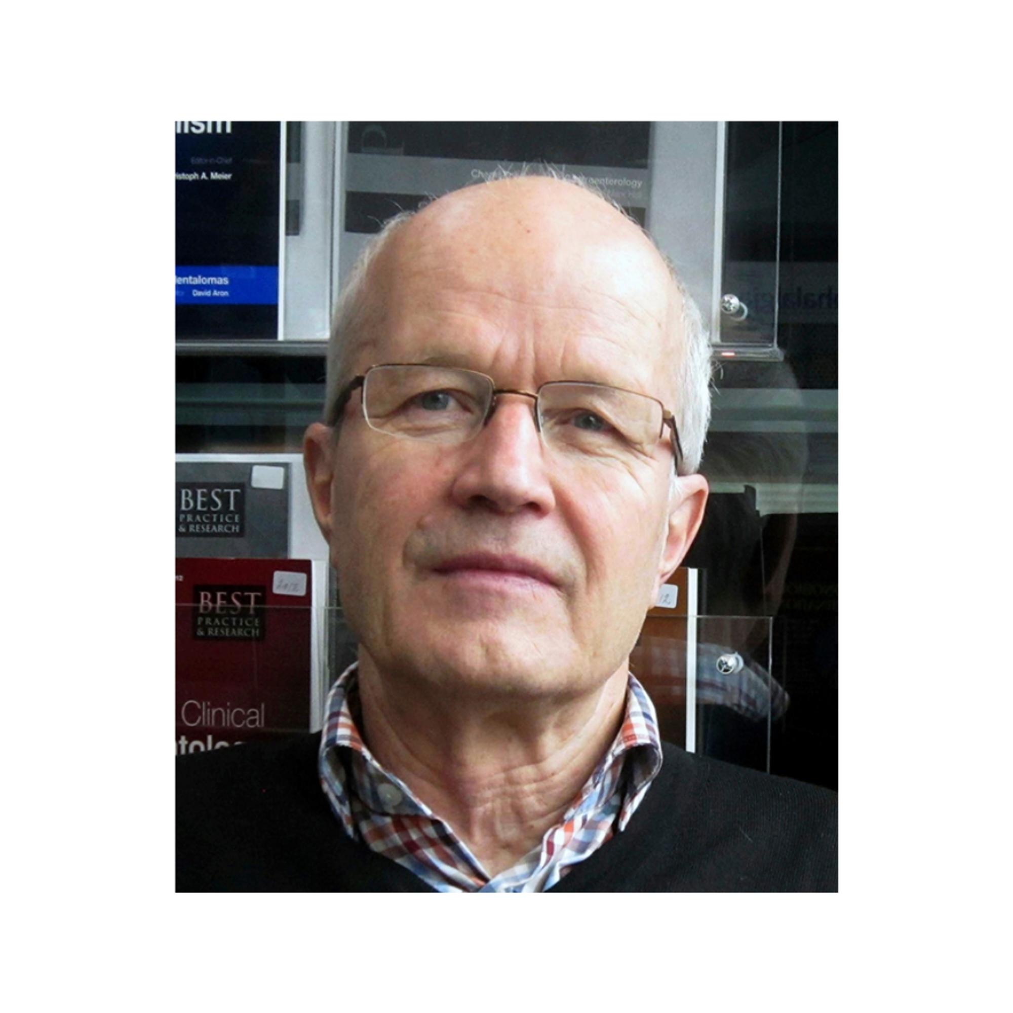 Endokrinologian erikoislääkäri Pertti Mustajoki
