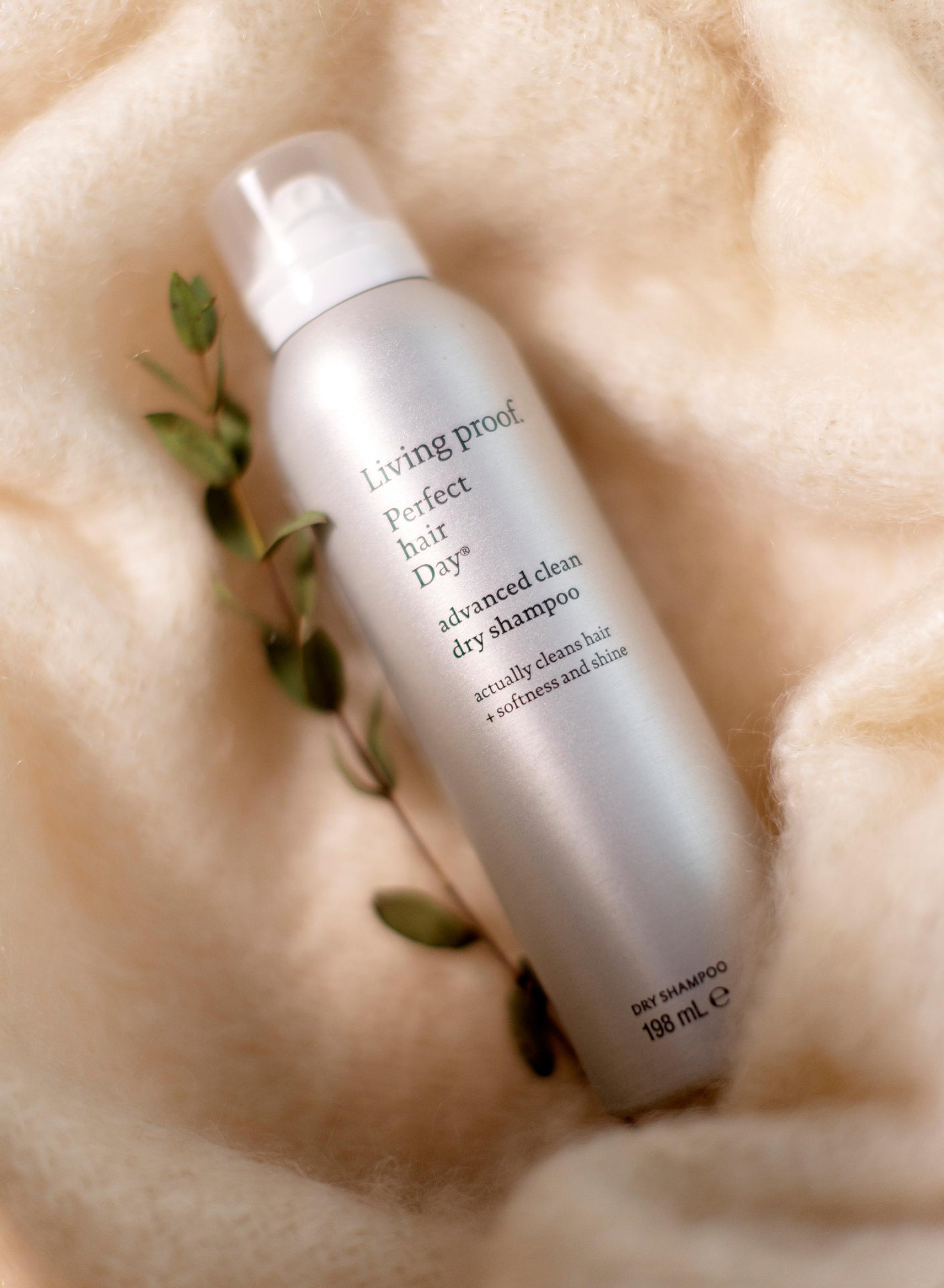 Living Proof Perfect Hair Day Advanced Clean Dry Shampoo 28,50 e.
