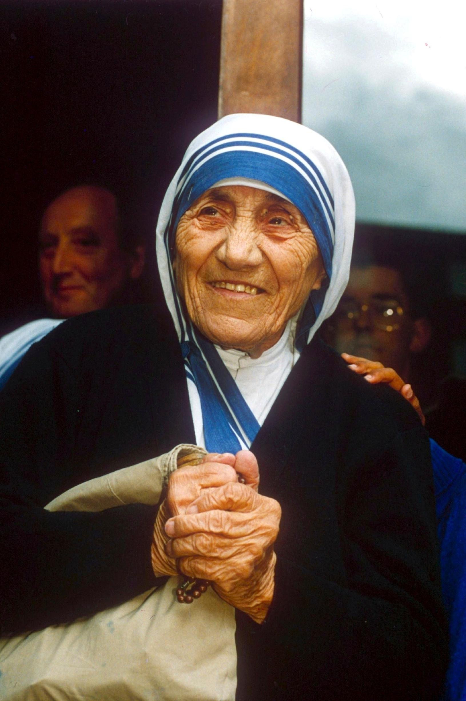 iti Teresa Hyv ntekij Josta Tuli Pyhimys Voi Hyvin iti Teresa Hyv ntekij Josta Tuli Pyhimys Voi Hyvin