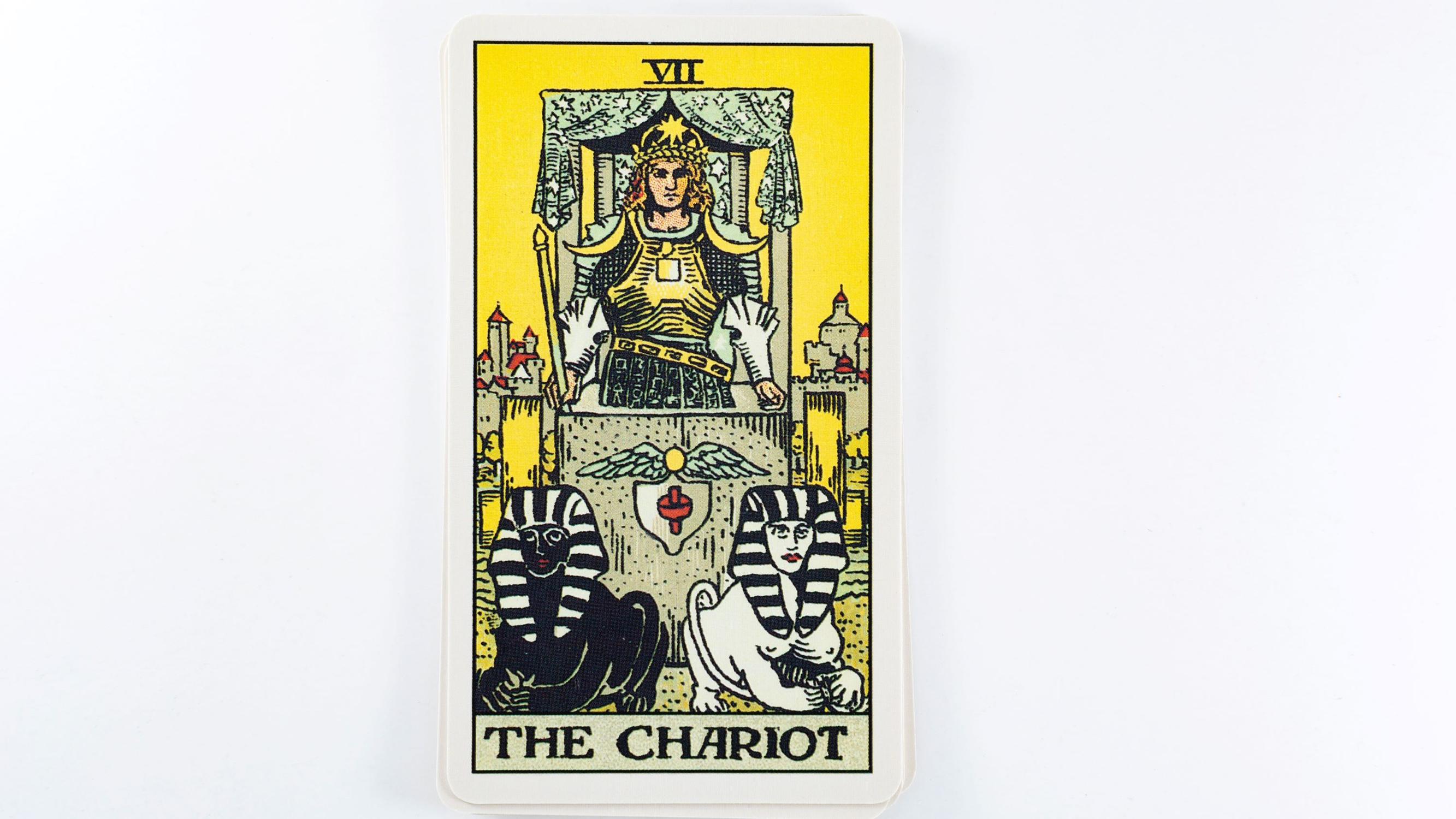 Vaunut (The Chariot) – Tarot-kortin merkitys