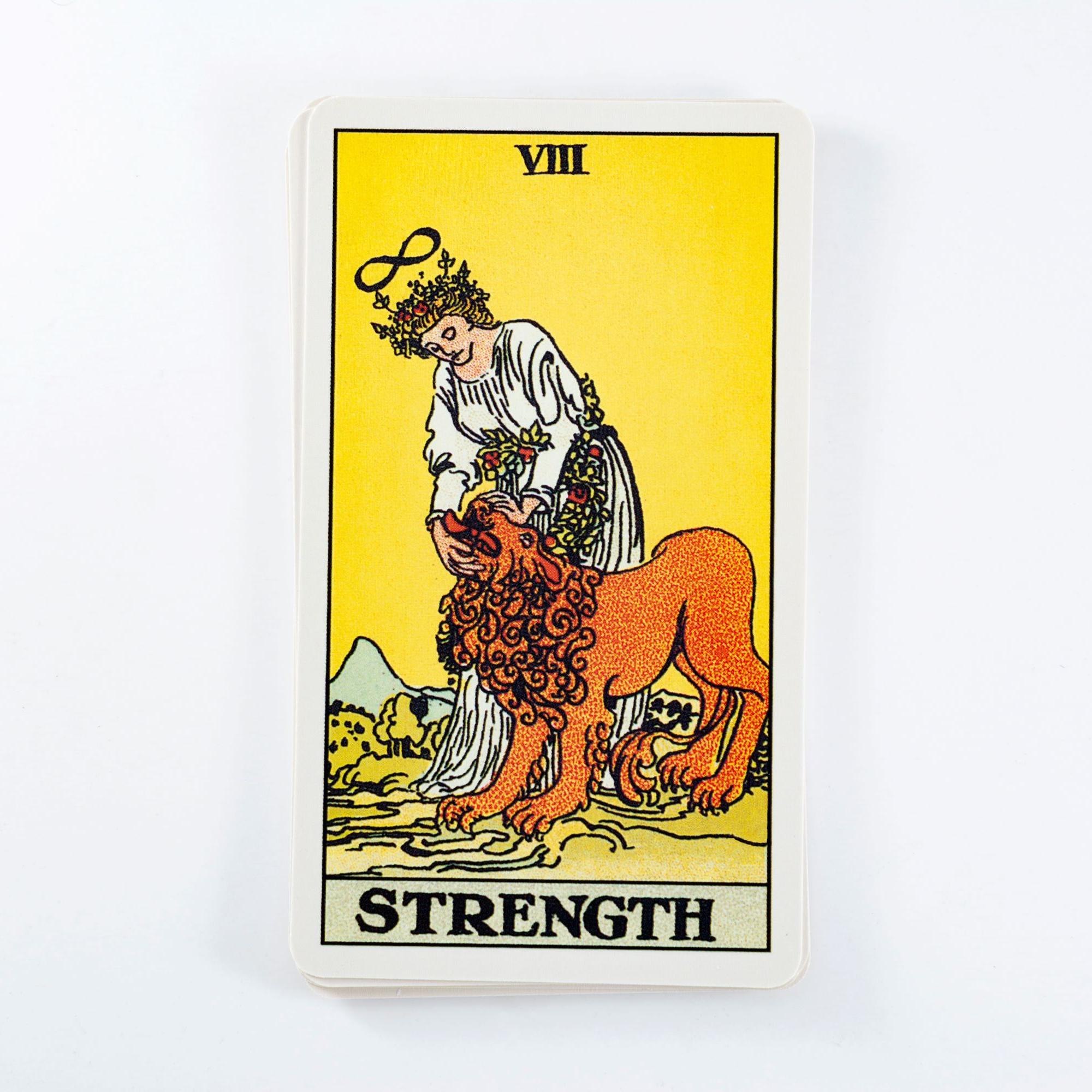 Voima (Strength) – Tarot-kortin merkitys