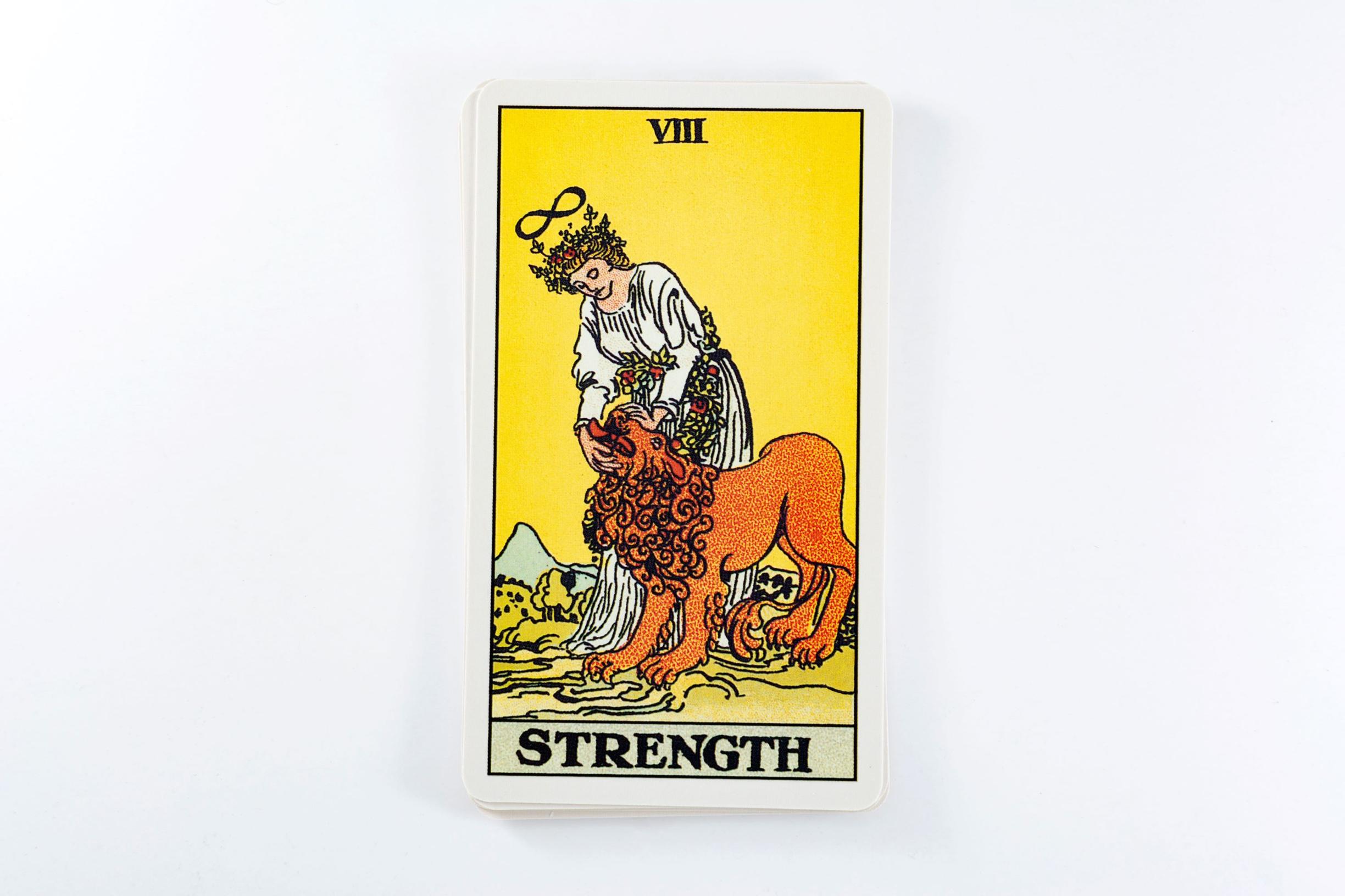 Tarotkortti voima